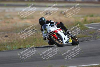 media/Apr-24-2022-TrackXperience (Sun) [[0a4e3d9450]]/Group 3/session 5 turn 6/